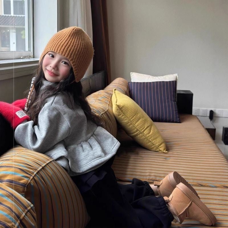 裏起毛ペプラムアウター