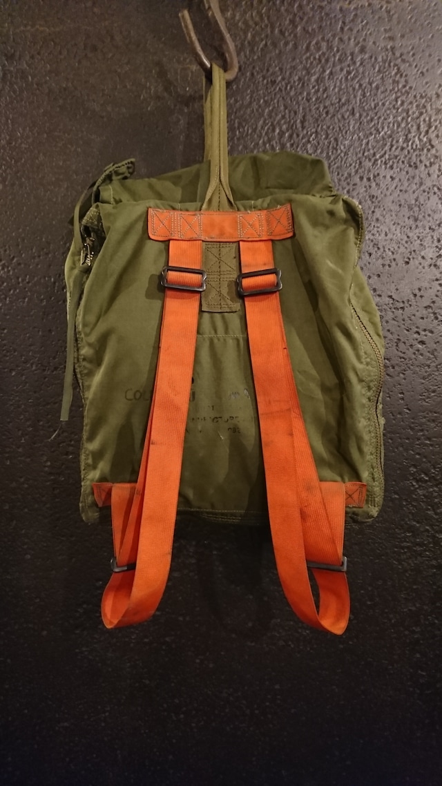 1986 US ARMY SURVIVAL KIT BAG