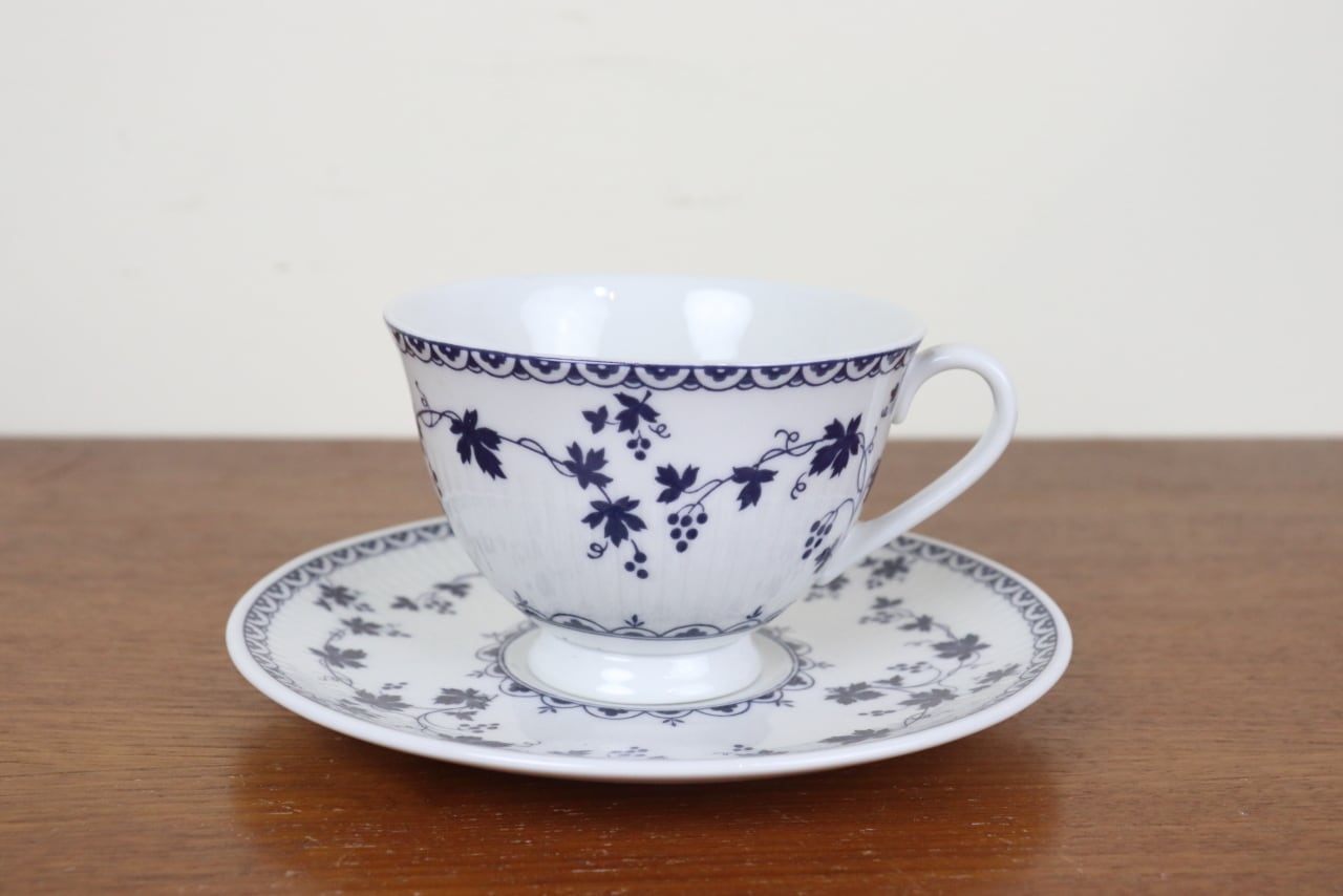 M♦美品　希少　英国製 ロイヤルドルトン　 Rhodes　プレートセット ロイヤルドルトン プレート17.8cm ケーキ皿 薔薇 花柄 ROYAL DOULTON