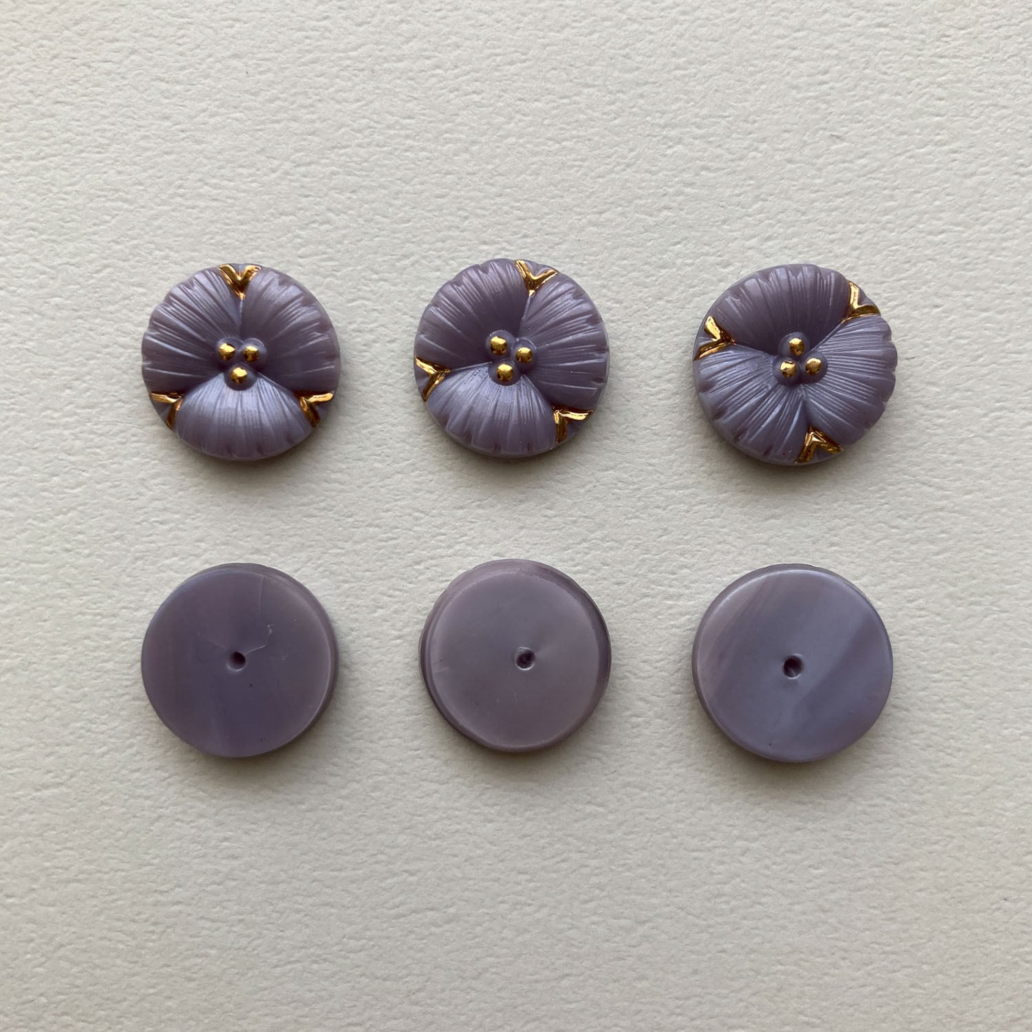 再入荷〉3枚花弁のチェコガラスカボション | Dua-アクセサリーパーツ