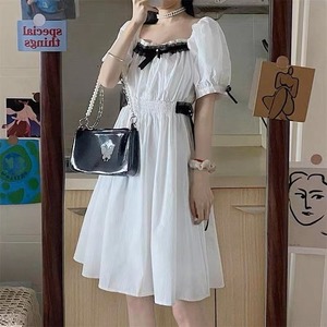 square collar gathered OP（black / white）　A0175