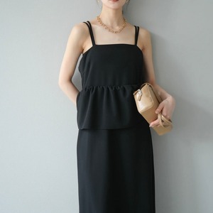 上品ワンピース