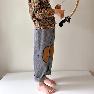 【Last2】Home Brand / Railroad stripe with floral knee patch Mountain Pant