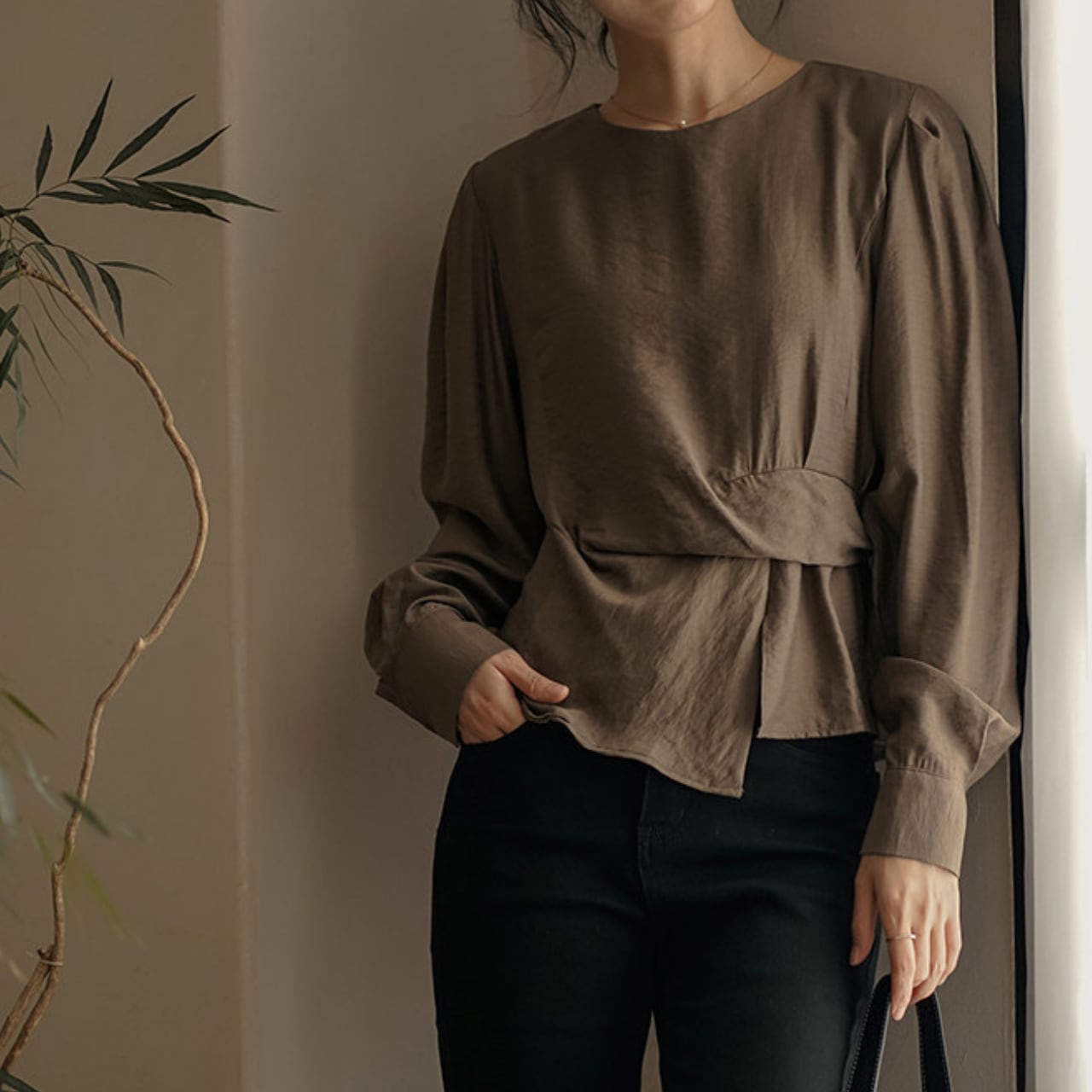 ウエストマークタックスリーブブラウス 3580