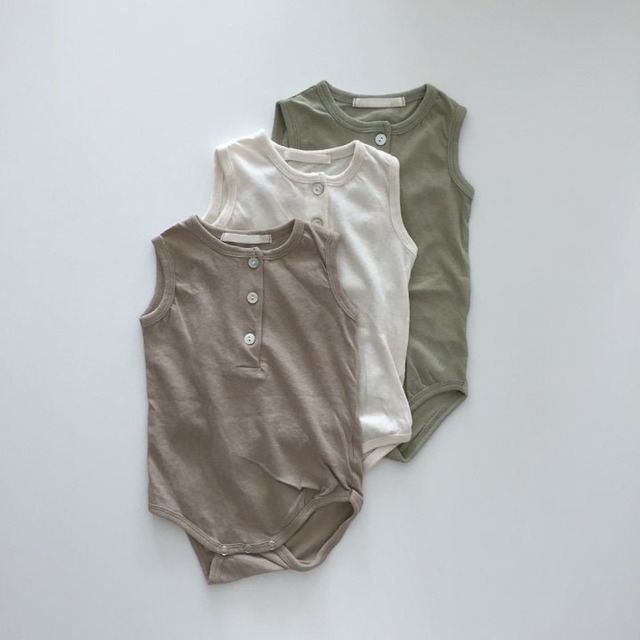 【BABY】2023夏新作　ノースリーブ無地ロンパース