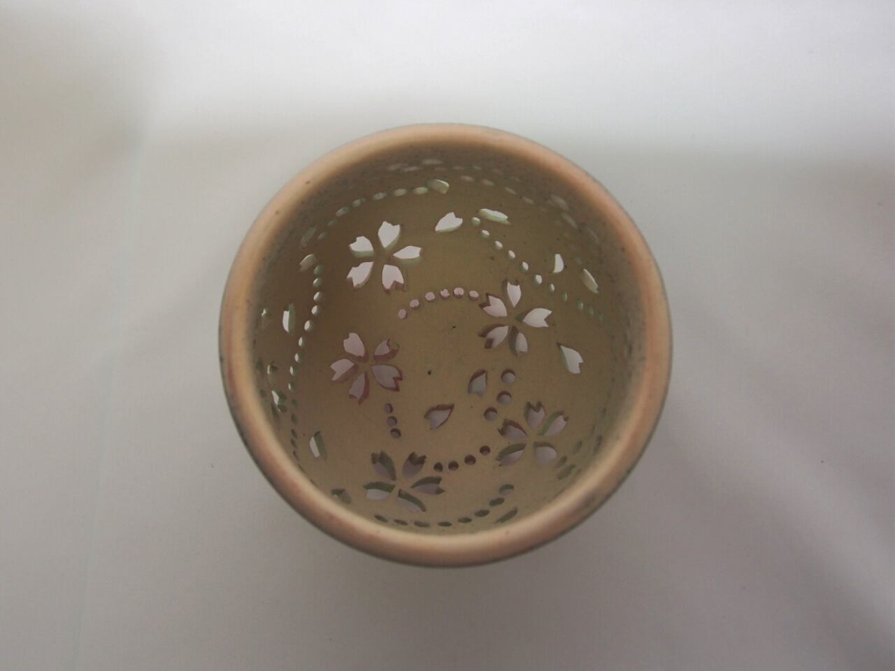 陶器ランプシェード『LED桜』(L007) | 手作り陶器照明テーブルランプ