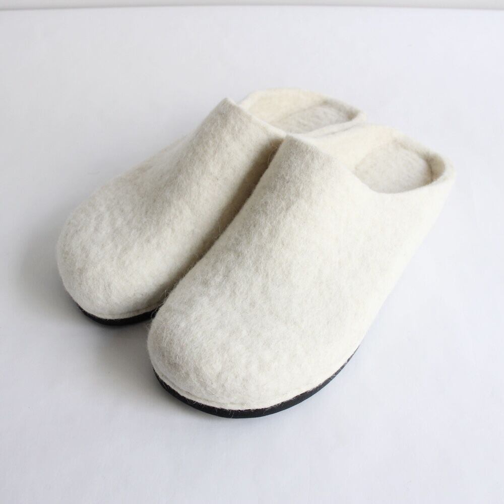 Hemskor 羊毛フェルトルームシューズ（踵なし・ナチュラルホワイト