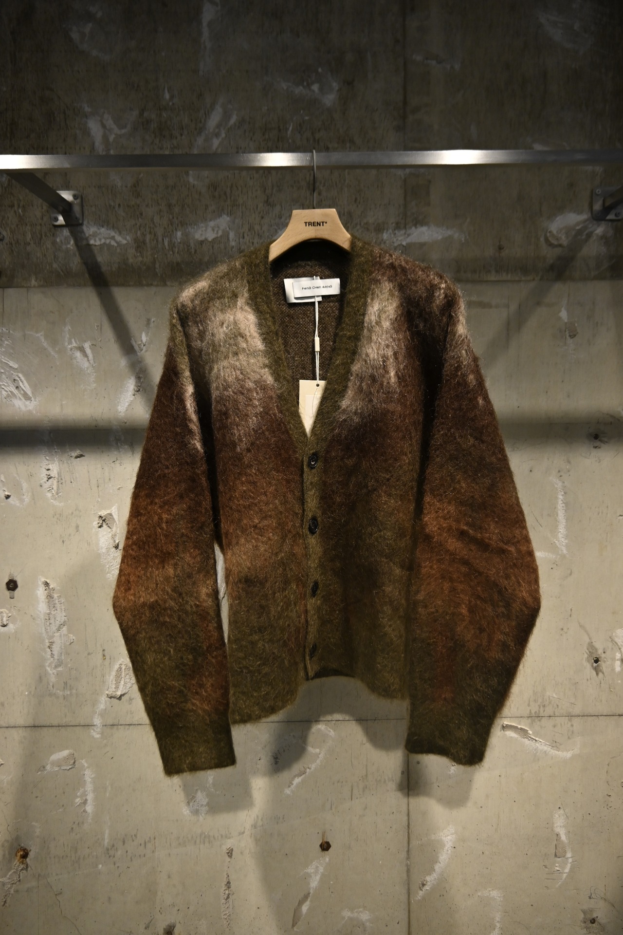 【26AW | MEN】Feng Chen Wang フェンチェンワン / ニット / Brown-to-Green Gradient Cardigan FUF22KT13 - 2