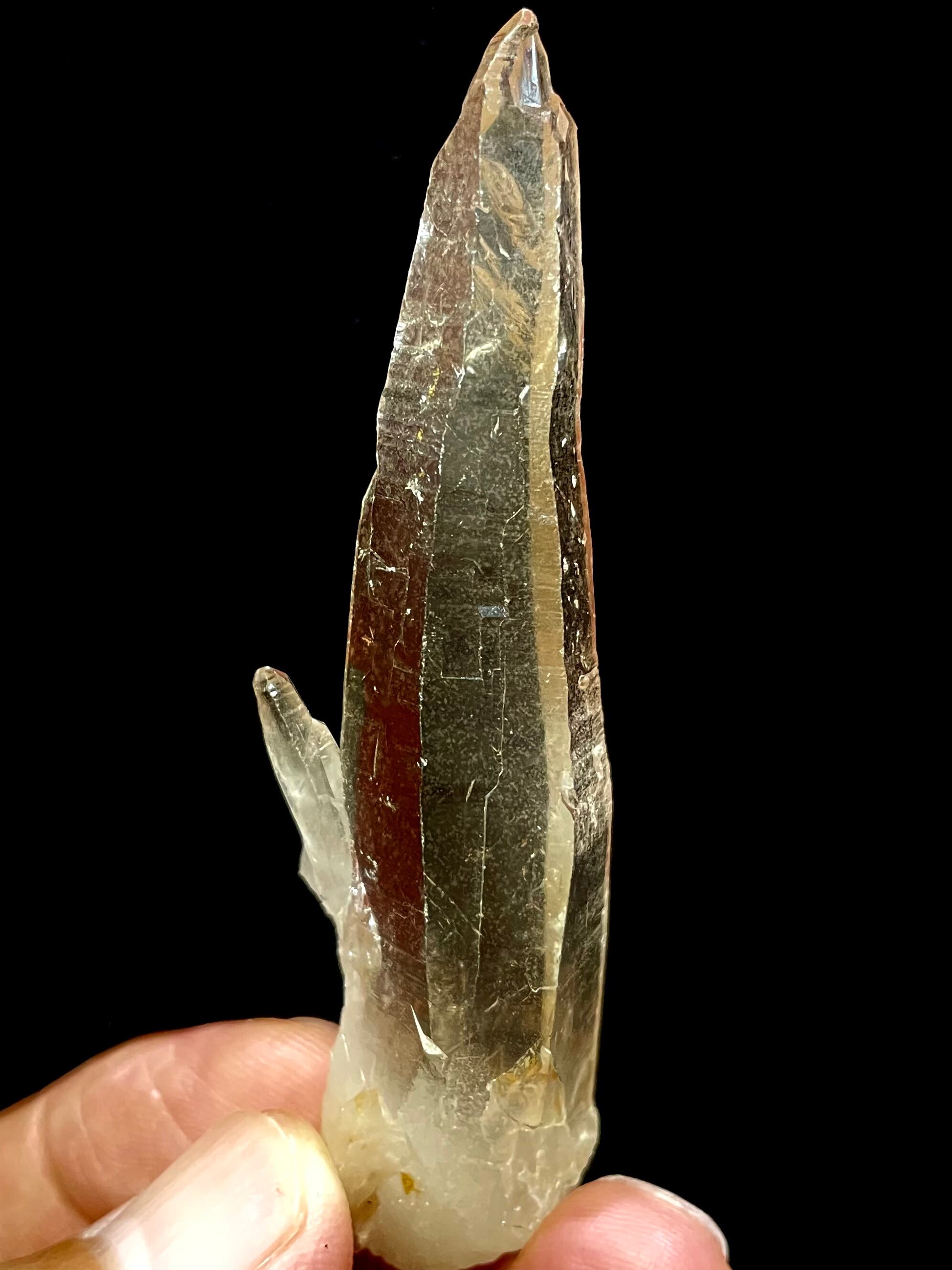 4) 強力な浄化!「レーザー・クオーツ」