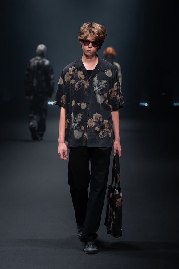 LAD MUSICIAN【ラッドミュージシャン 】PAINT ROSE + CAT SHORT SLEEVE