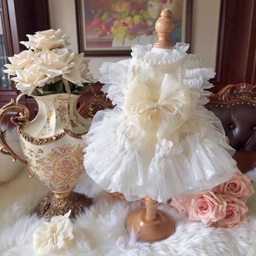 予約【№B05610】アイボリーカラー 蝶々モチーフ&リボンチュール クラシカルワンピ(バレッタ:オプション)