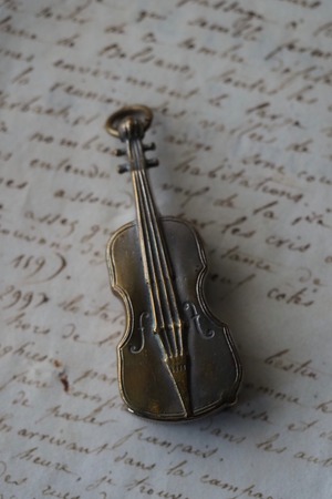 ヴァイオリンのマッチケース-antique match case