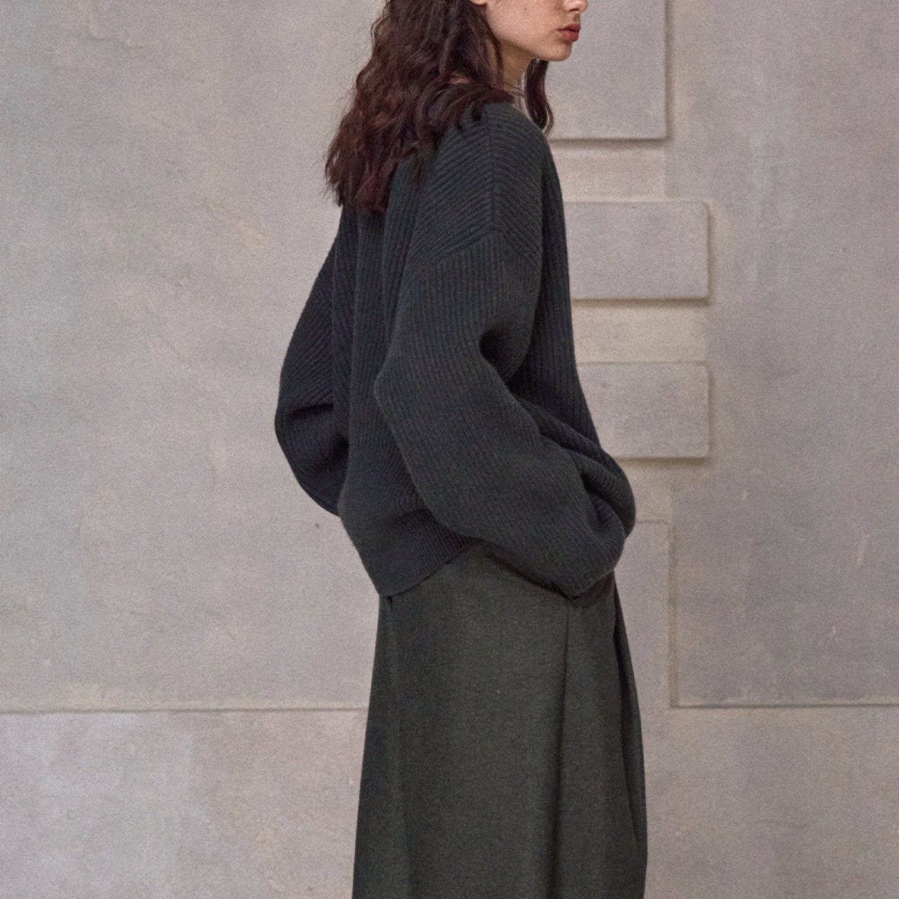 Deep V-Neck Wool Knit Sweater  T3600