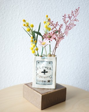 n＆ Flower cigarettes 花器