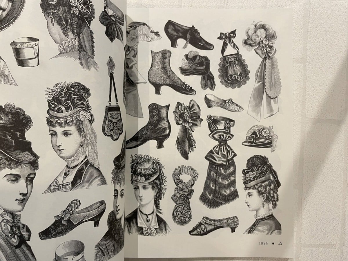 【VF209】Shoes, Hats and Fashion Accessories: A Pictorial Archive, 1850-1940 /visual book | KITAZAWA BOOKSTORE 【VF209】Shoes, Hats and Fashion Accessories: A Pictorial Archive, 1850-1940 /visual book | KITAZAWA BOOKSTORE