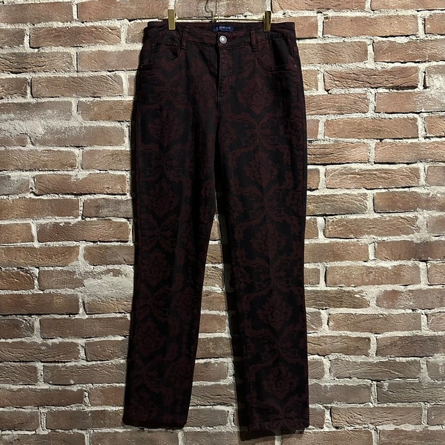 【Caka act3】Jacquard Damask Pattern Slim Tapered Pants