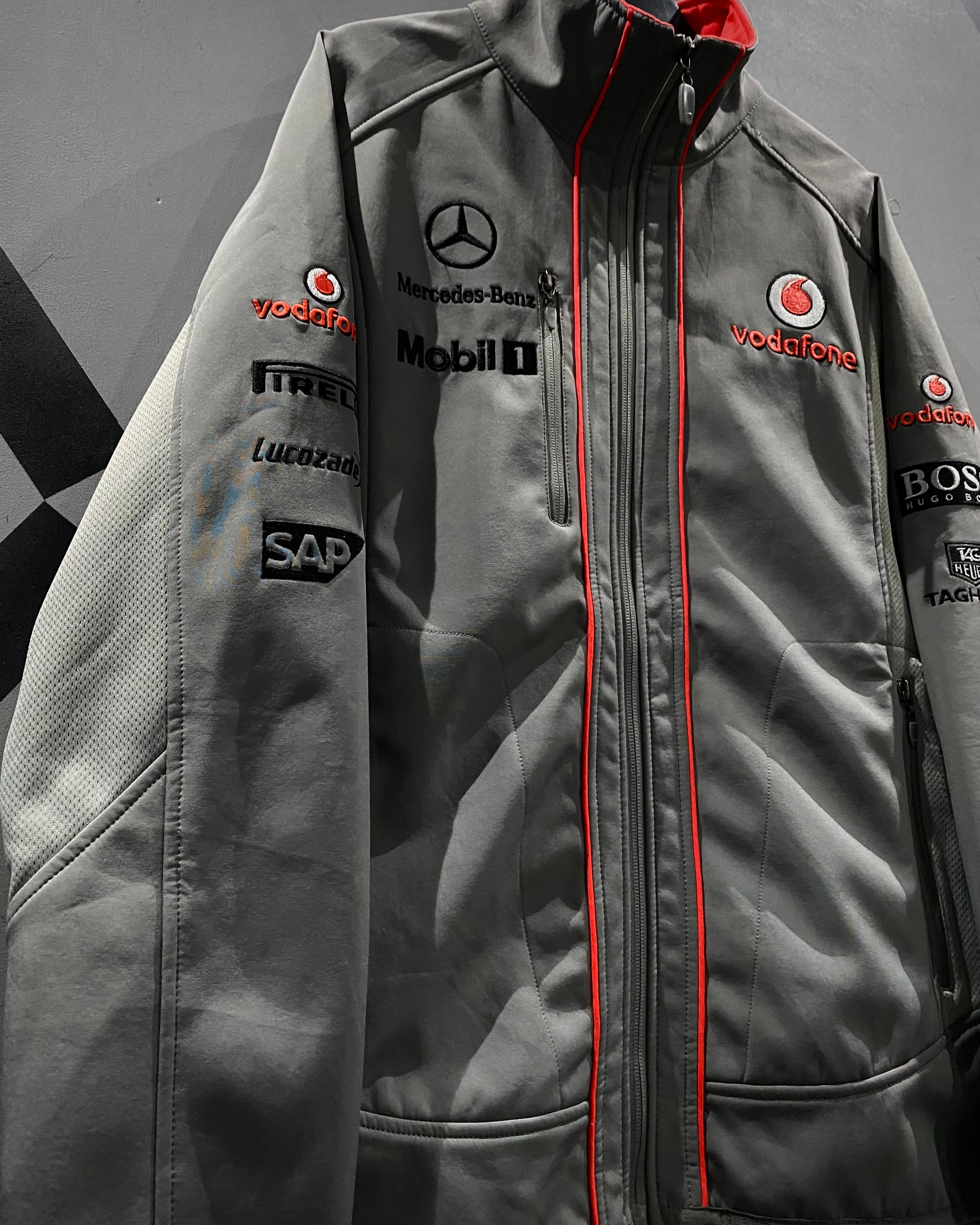 X VINTAGE】“VODAFONE McLAREN MERCEDES” Enterprise Logo Embroidery