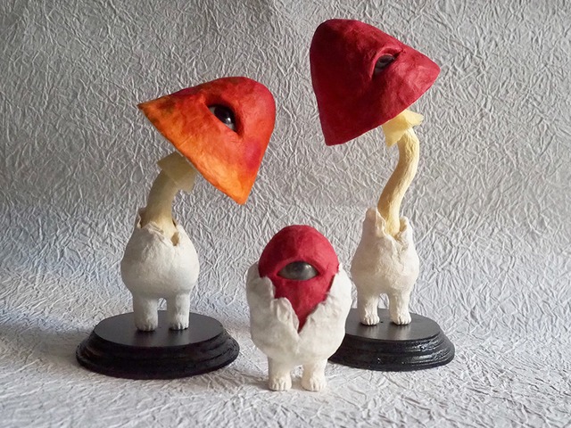 内藤瑠里　キノコの妖精 "ギガンピニオン Ⅱ "