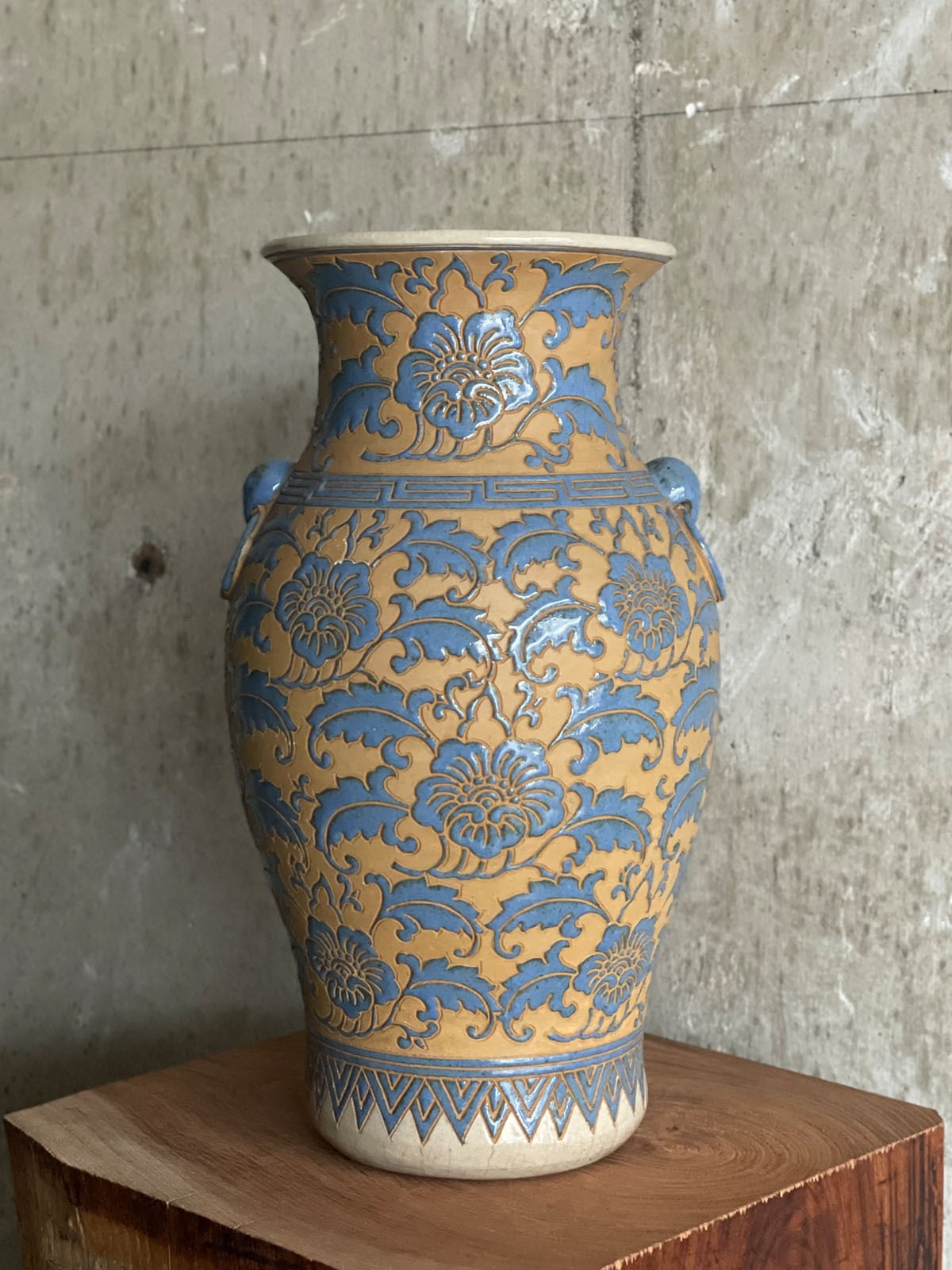 Bien Hoa／Flower vase | 333 & tay - Delivery Service