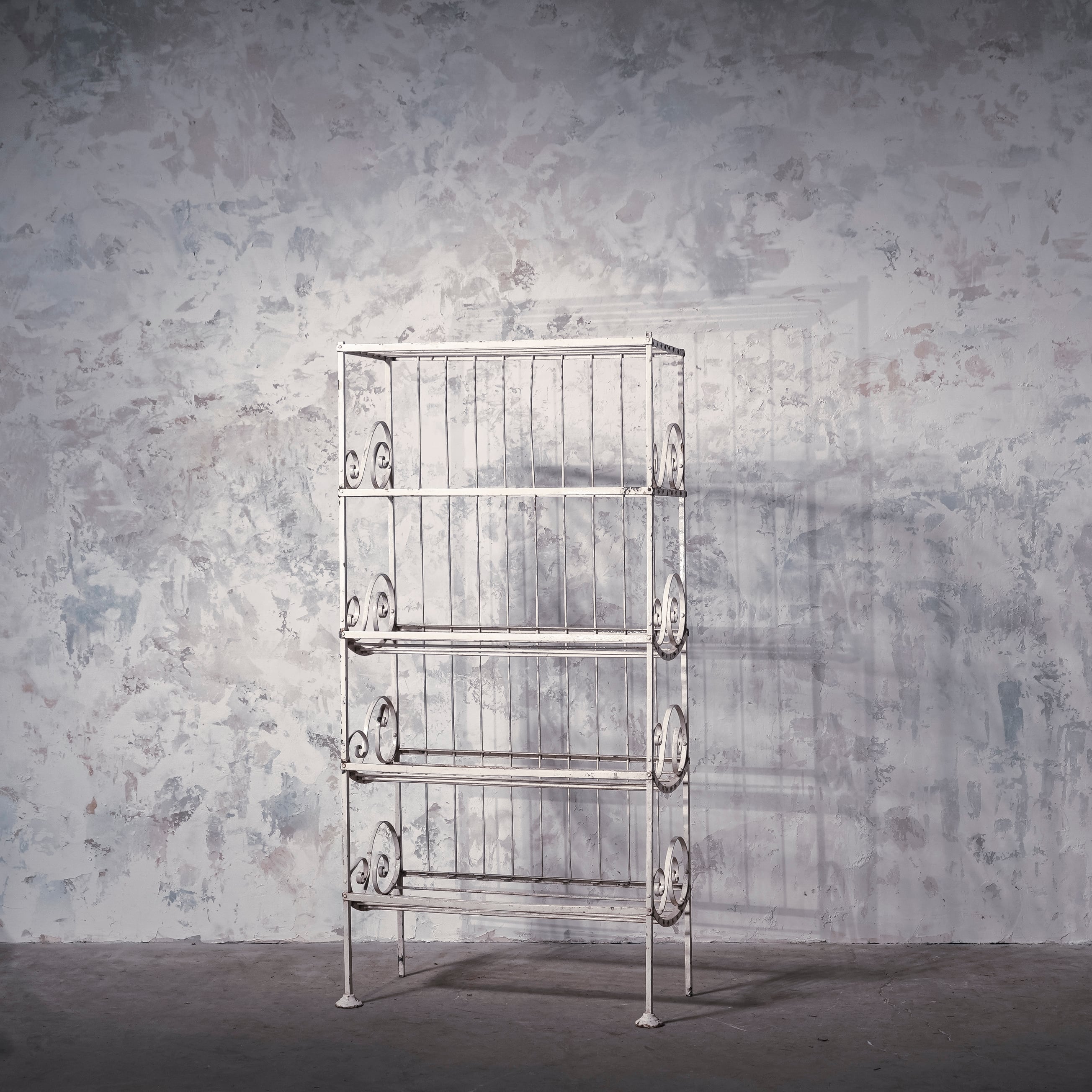 ラック/アイアンラック/アンティーク/空間装飾/アイアン/ディスプレイラック/ディスプレイスタンド/店舗什器