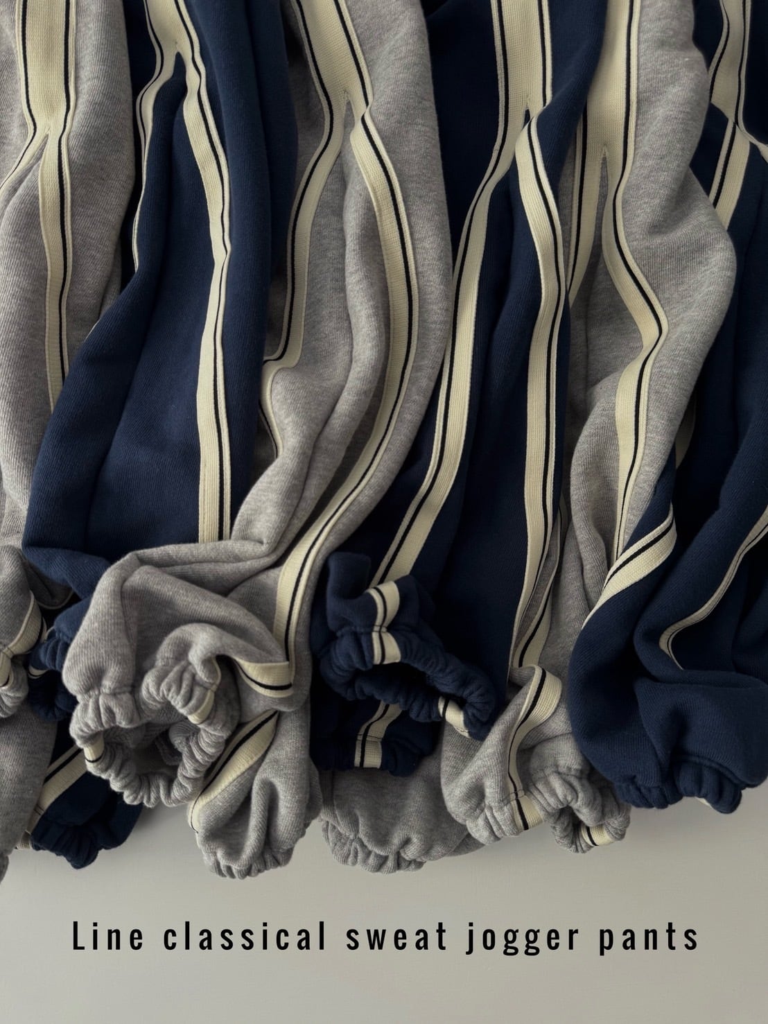ラインスウェットジョガーパンツ（90〜130cm）4309