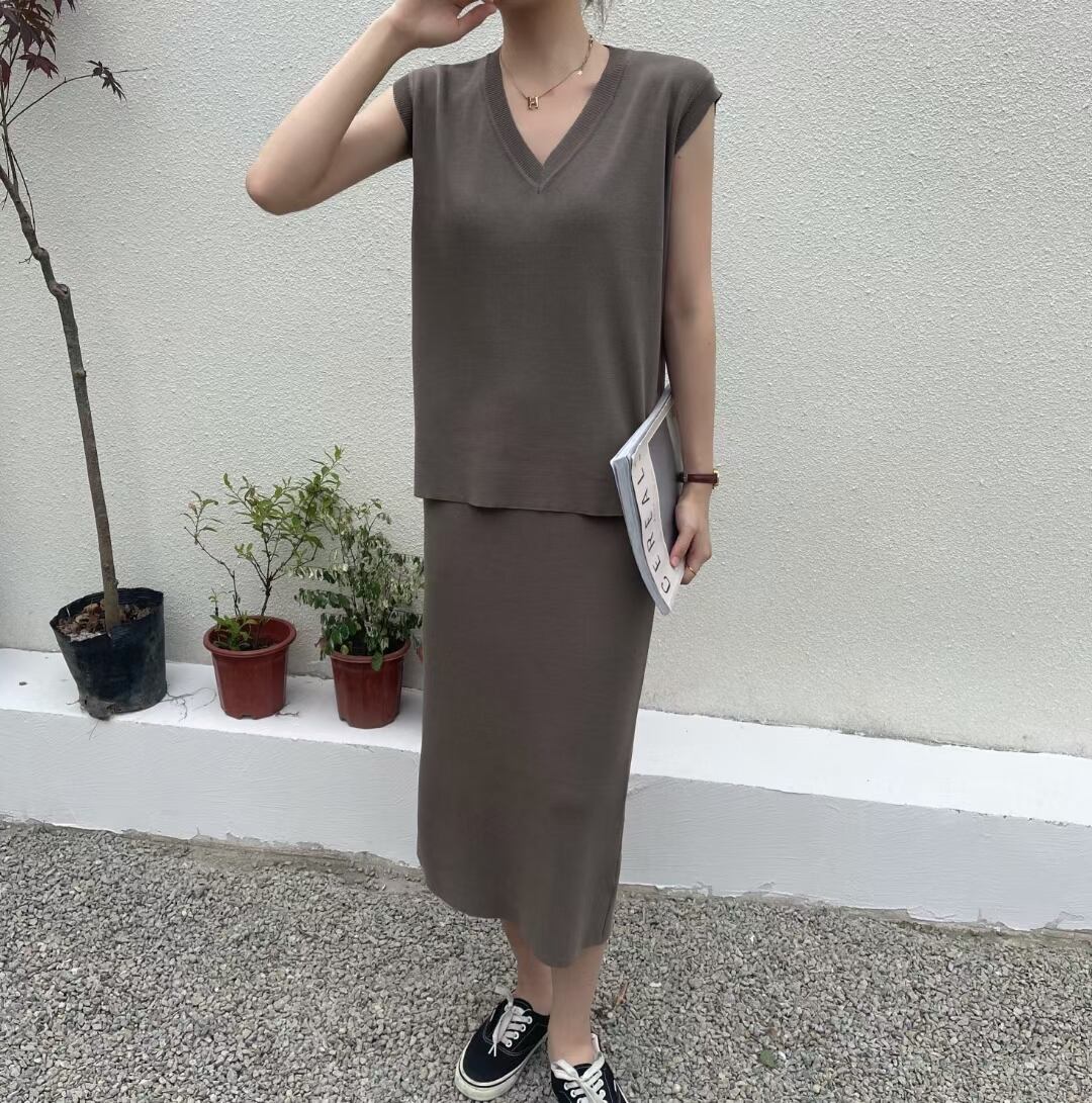 フレンチスリーブ・スカートセットアップ　AJ1050-2211