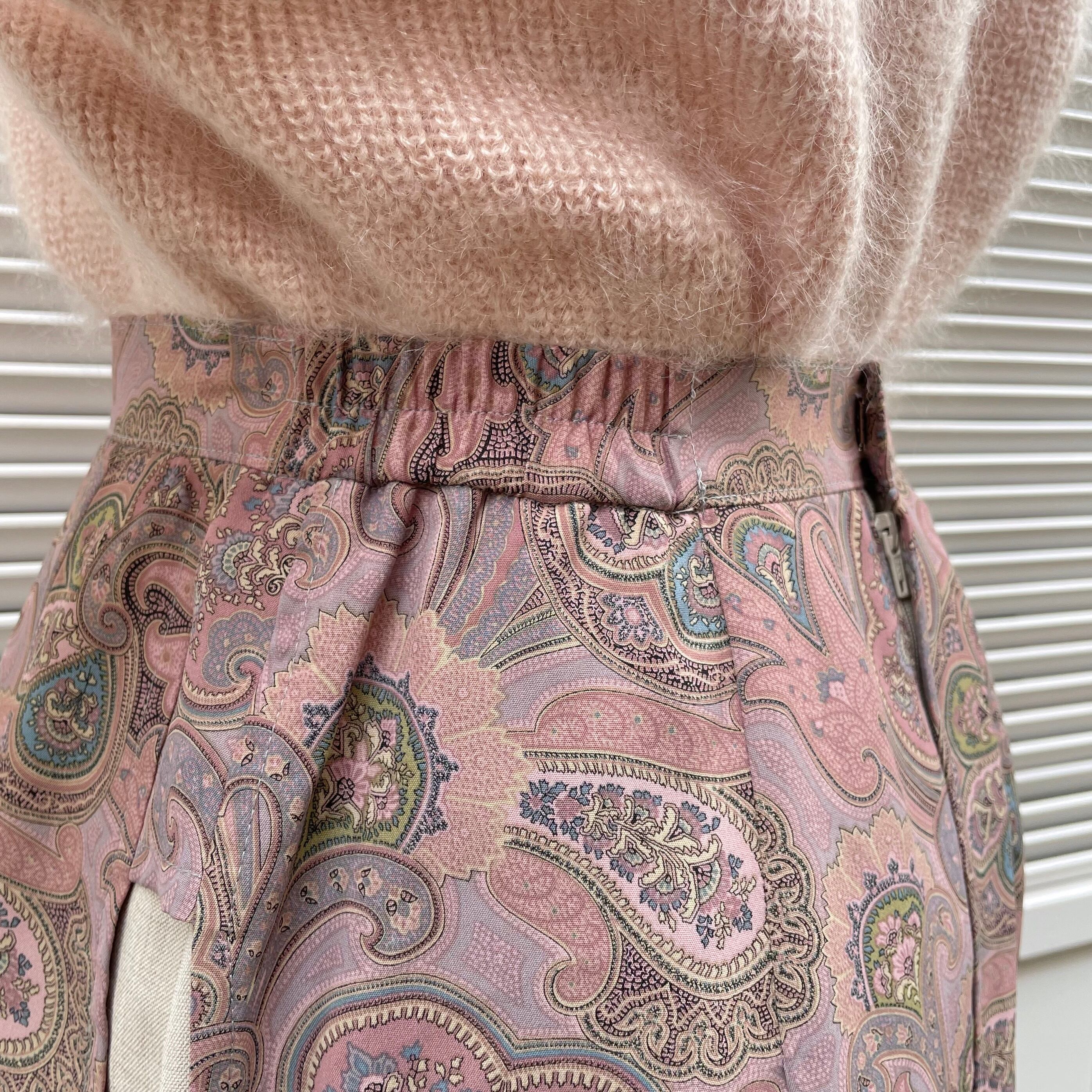 asymmetric paisley tight skirt〈レトロ古着 アシンメトリー