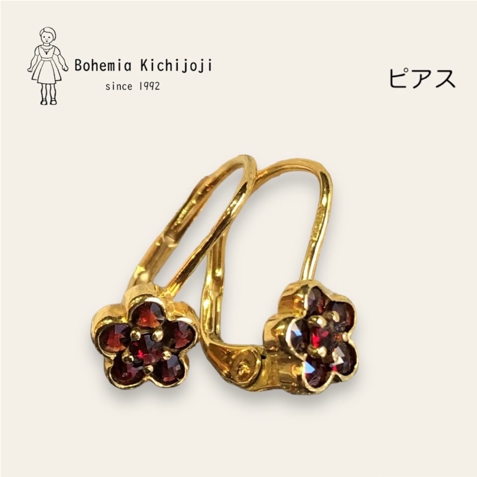 かすう工房 ウサギと月 ピアス 貴重 - ピアス(片耳用)