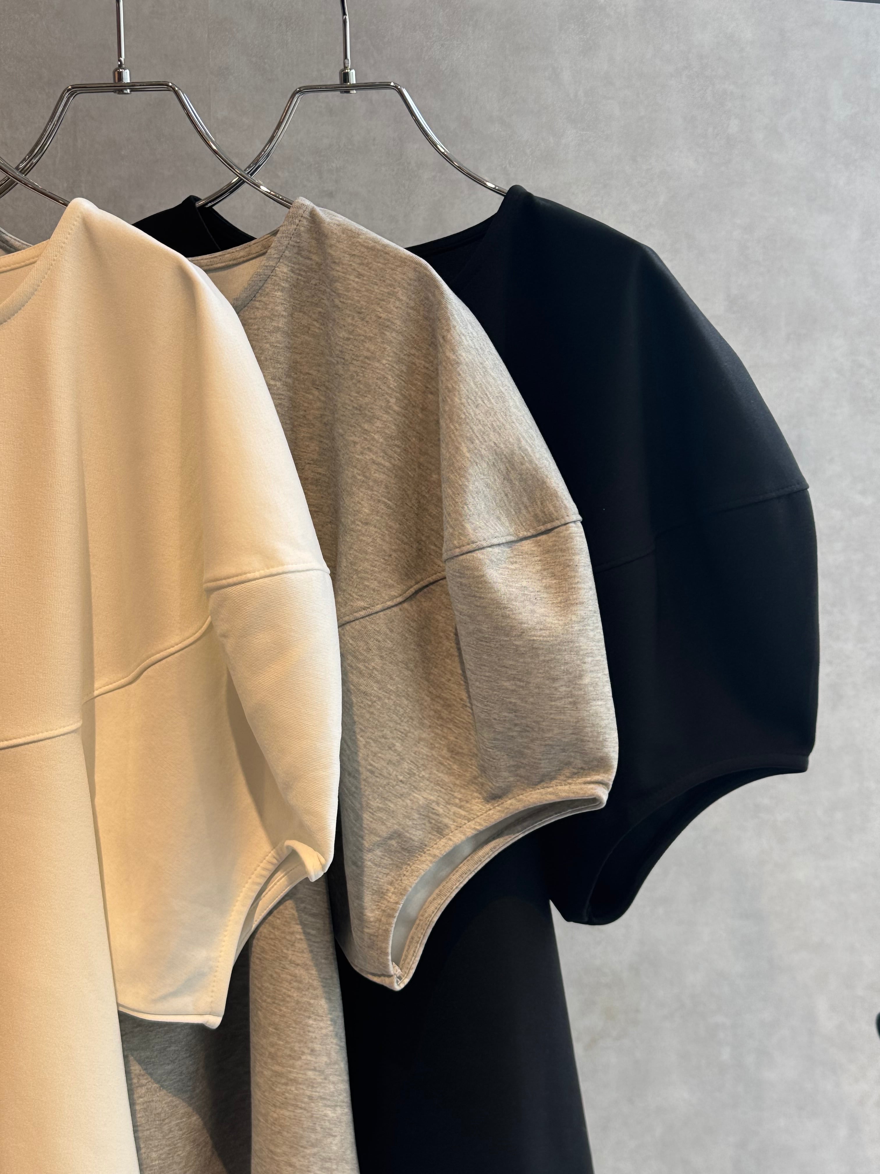 volume puff sleeve dolman slit tops