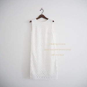 2019/ PINKY&DIANNE ピンキー&ダイアン ジオメトリックレースノースリーブワンピース 白 38