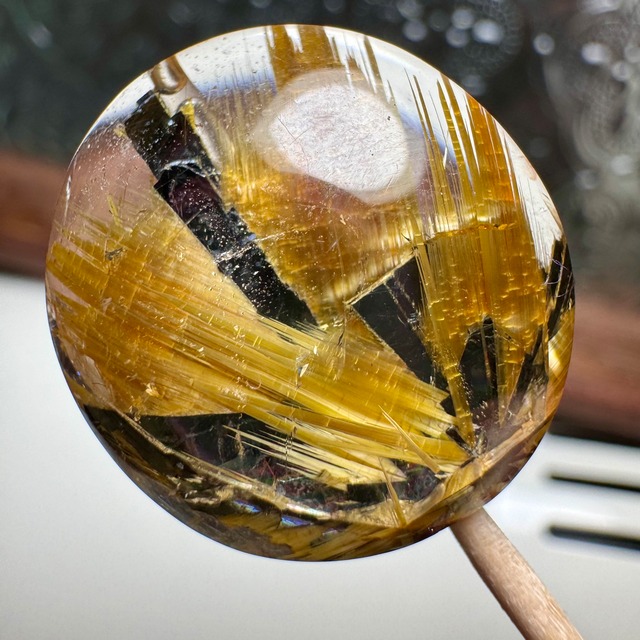 no.R2 ルチル 貫通穴