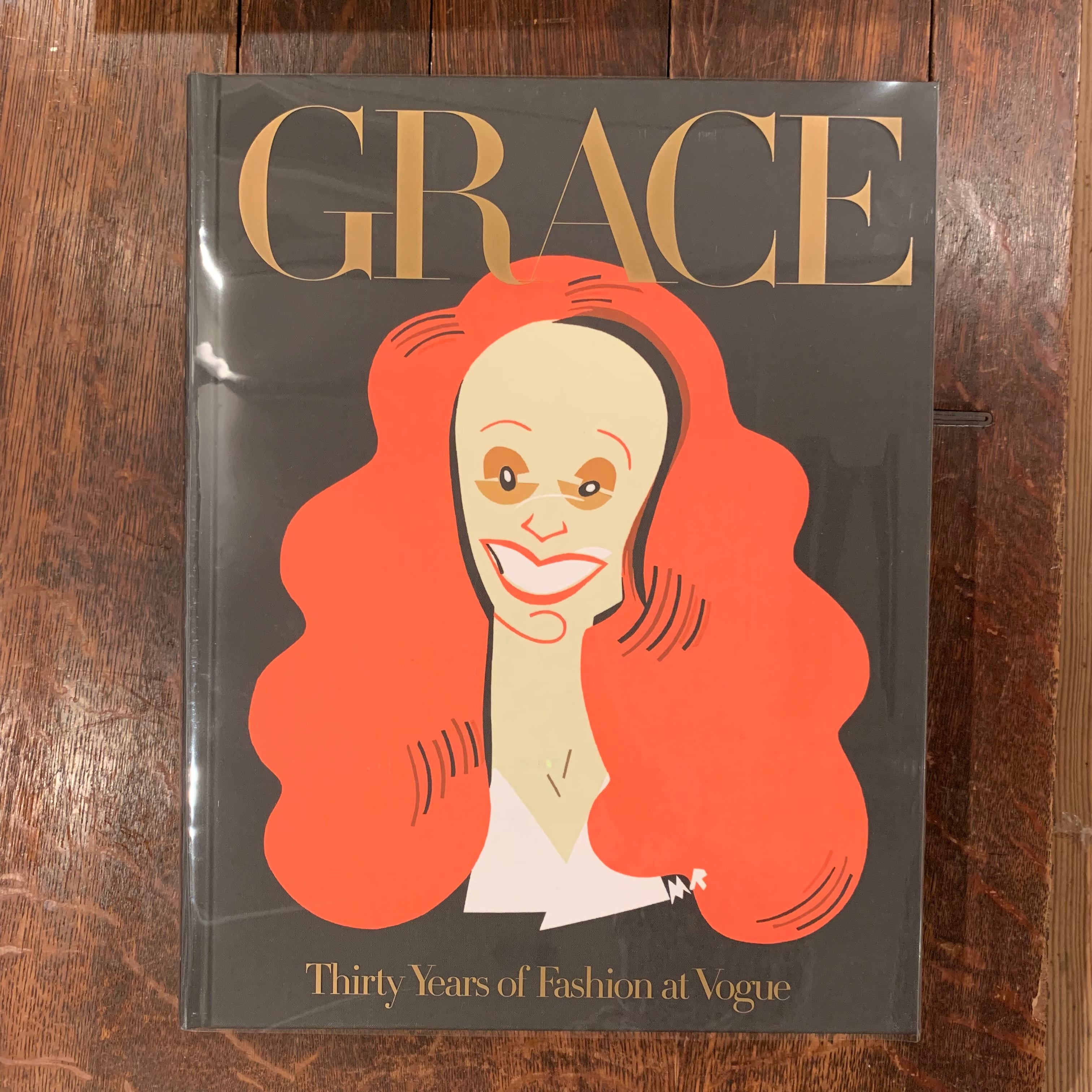 GRACE: Thirty Years of Fashion at Vogue 【公式通販】