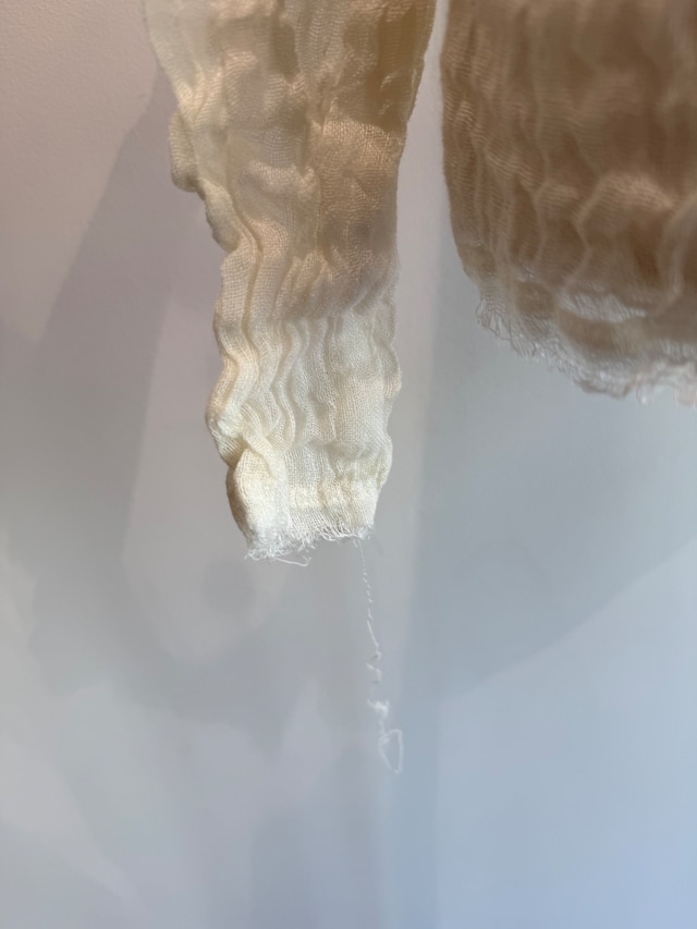 ERiKOKATORi/EK11-1-4 wool linen gauze highneck top Ivory