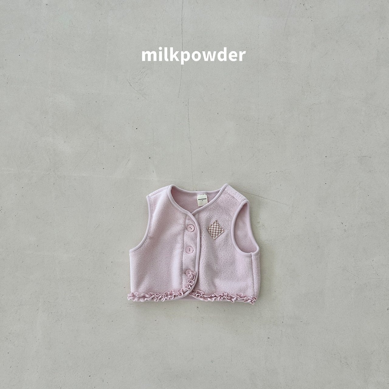ミルクパウダー / milkpowder / ポグニフリースベスト / 韓国子供服 / キッズ / 26winter〖取寄〗*XS~XL*