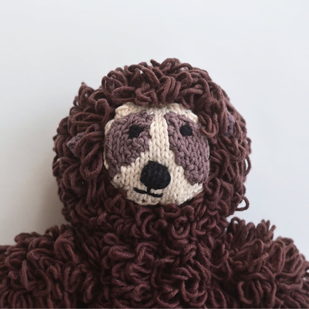 ケナナニッターズ ナマケモノ あみぐるみ | MENDEL BOOKSTORE 絵本と自然