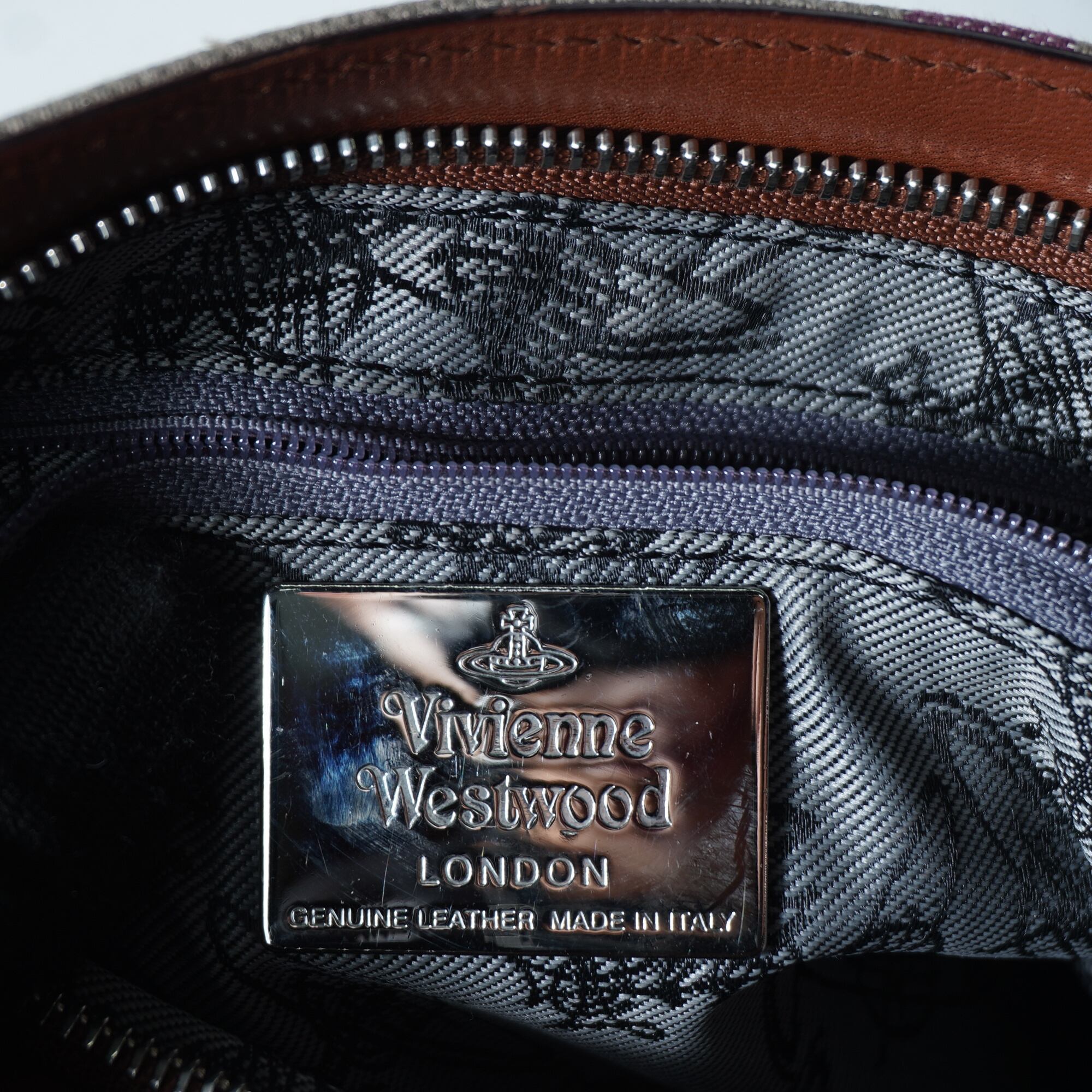 Vivienne Westwood】ヴィヴィアンウエストウッド ロゴ・オーブ柄