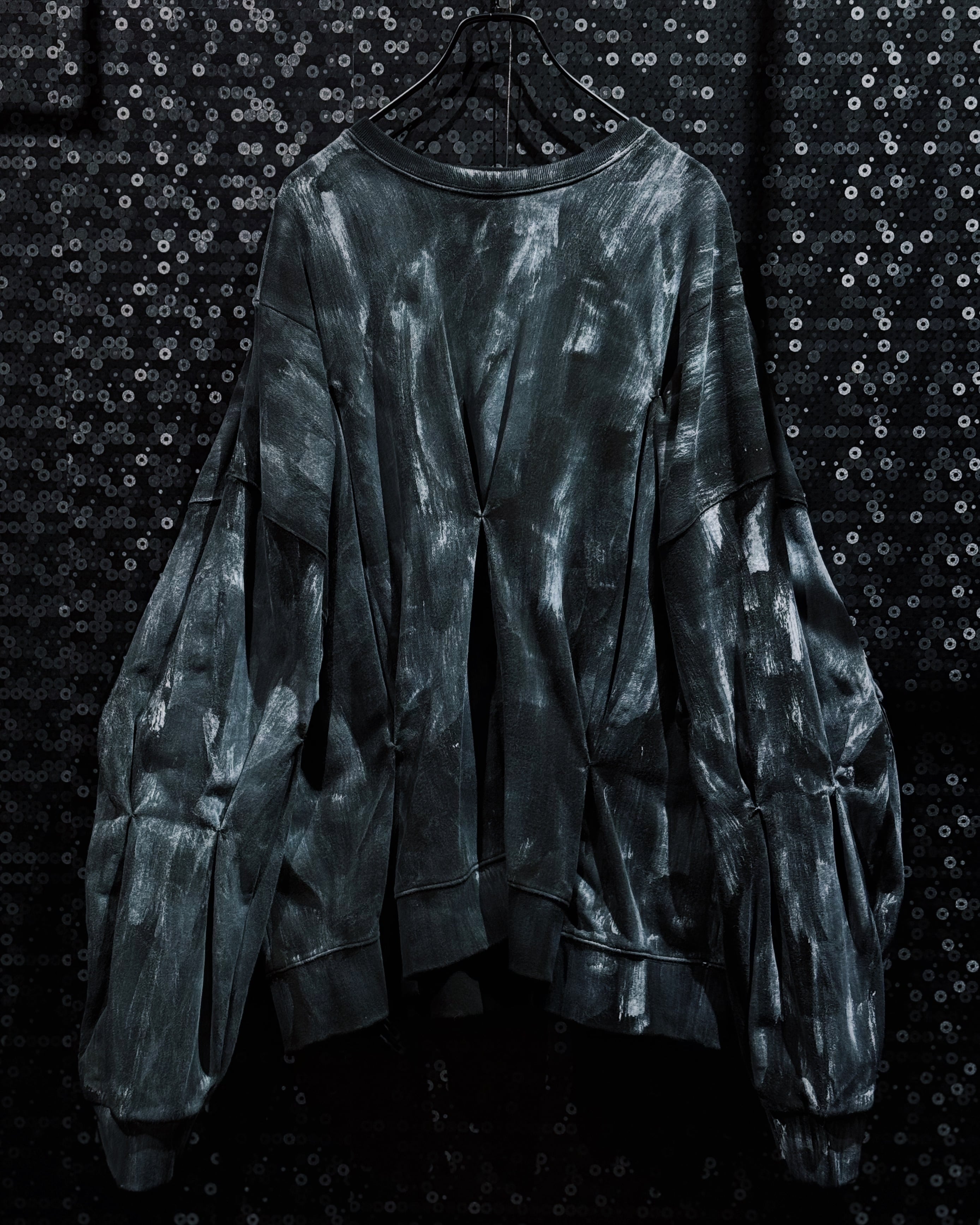【ÆIEM】再倖築 Hand Brush Paint Deconstructed Pin Tuck Cut-Out Rebuild Sweat