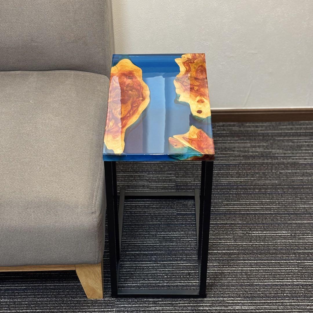 ミニテーブル サイドテーブル デスク リバー レジン 一枚板 アイアン 北欧 ミニテーブル サイドテーブル デスク リバー レジン 一枚板