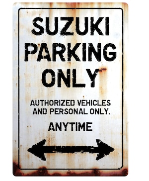 【送料無料】SUZUKI Parking Onlyサインボード　パーキングオンリー ヴィンテージ風 サインプレート スズキ  ガレージサイン アメリカ雑貨 アメリカン雑貨 壁飾り ウォールデコレーション 壁面装飾 おしゃれ インテリア 雑貨