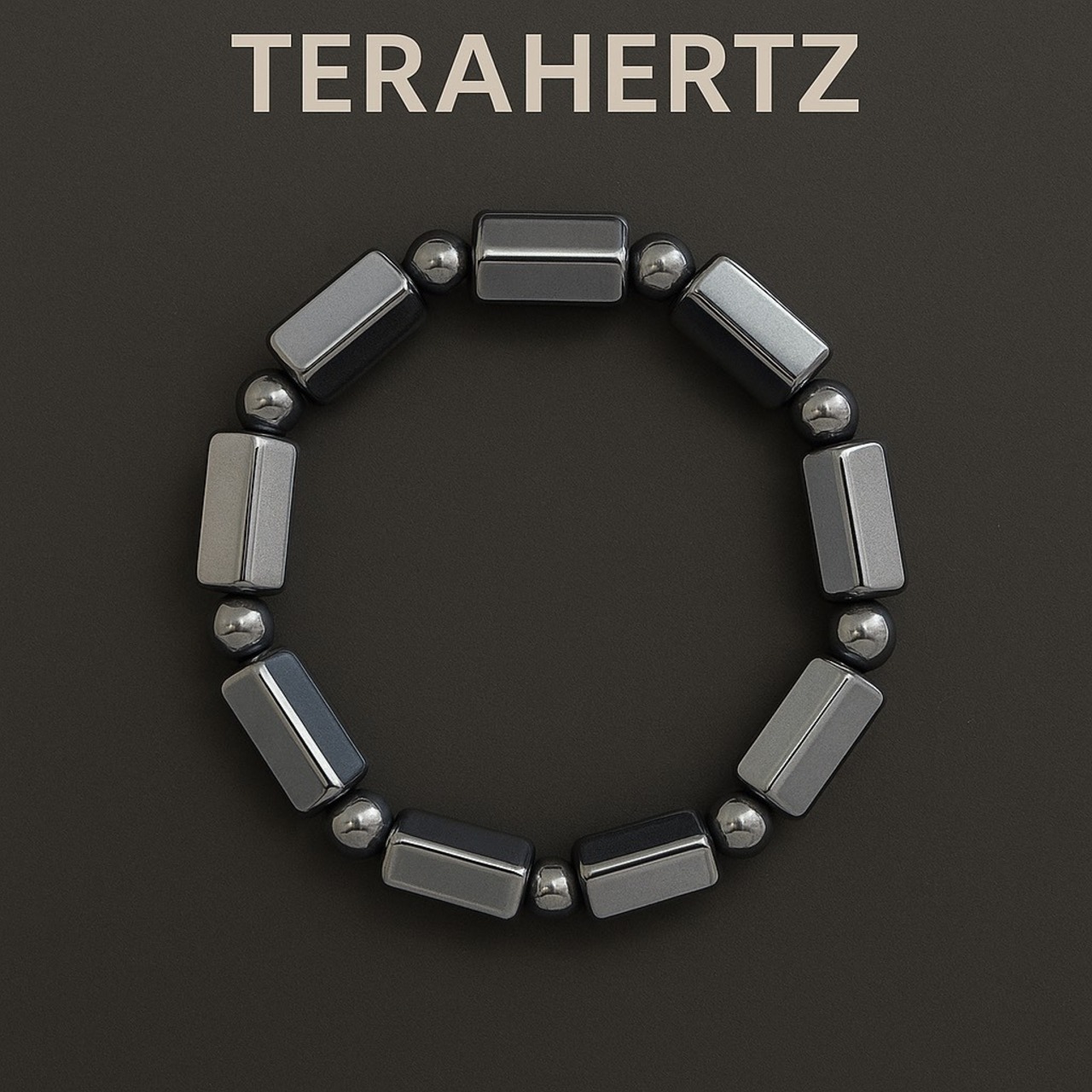 冷静さと集中を導く高波動の輝き|MIKI-JEWELRY テラヘルツブレスレット 角柱カット|Terahertz Rectangular-Cut Bracelet