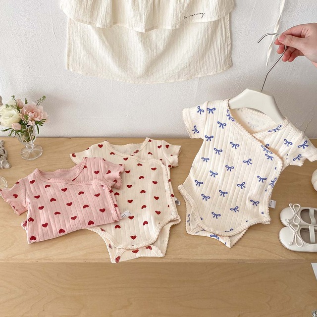 【BABY】ハートリボン総柄半袖前開きロンパース - 6