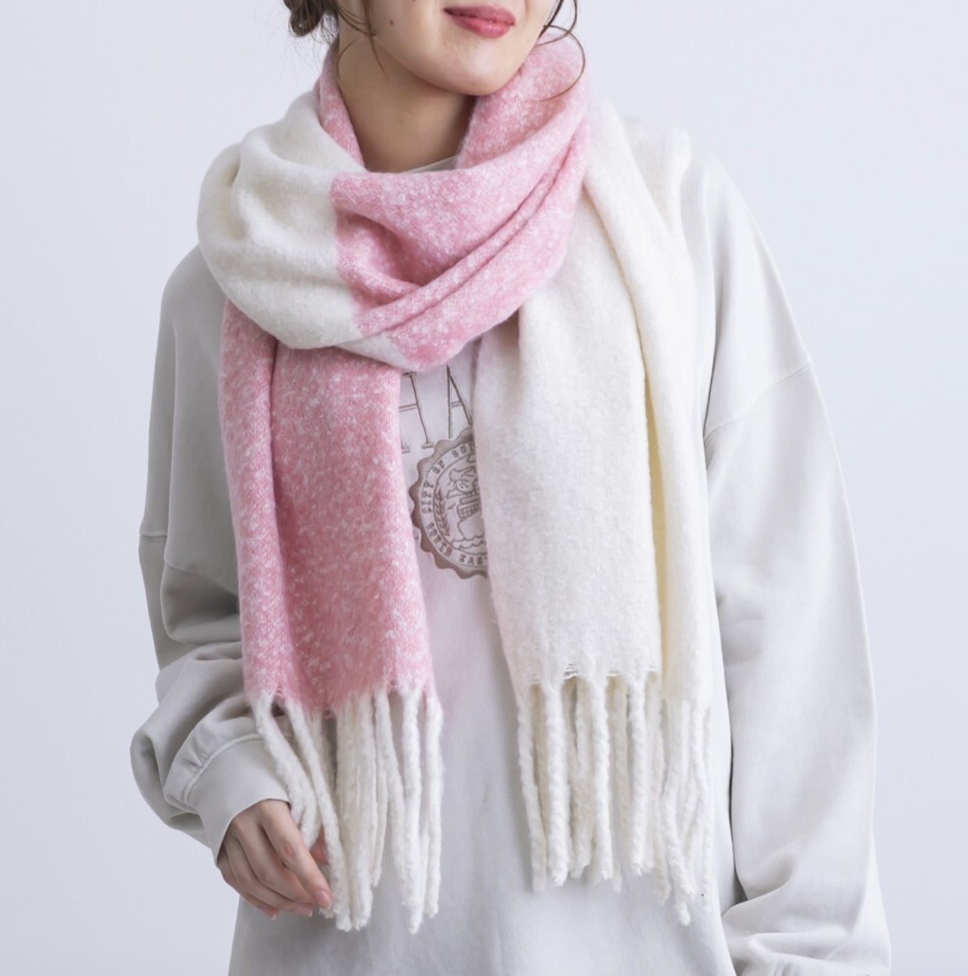 ナンバーミーTOKYO" FRINGE MUFFLER"