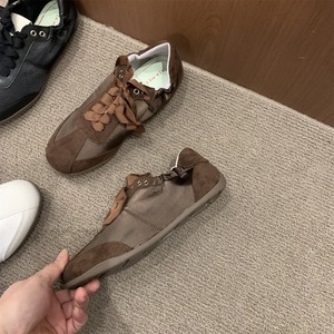 lace-up low-cut sneakers　J00426