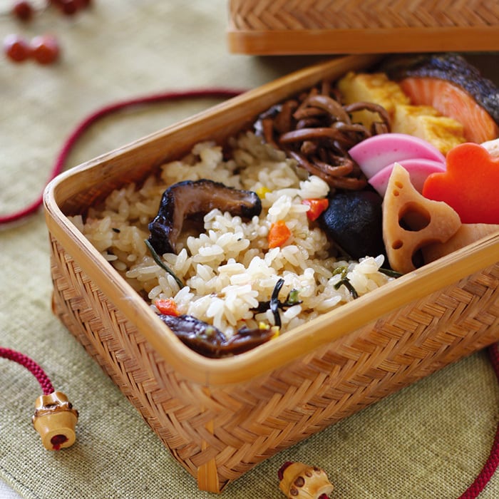 すす竹アジロ弁当(中)結びひも付(箱入) 【70-033B】 | 雅竹オンライン