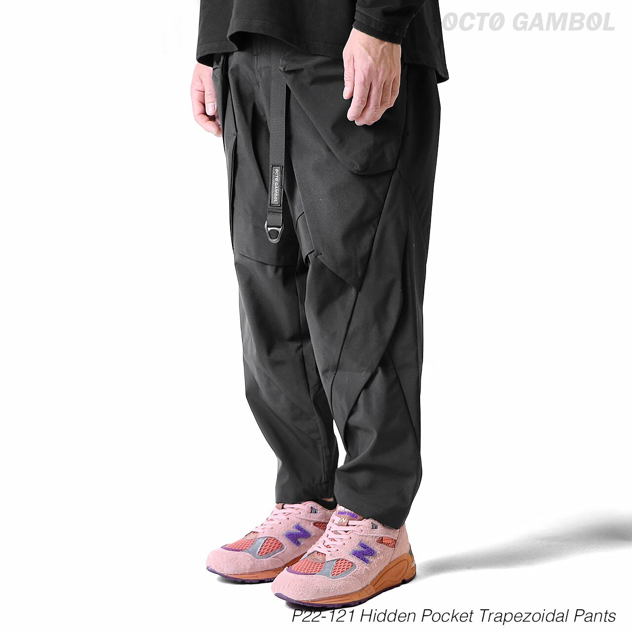 OCTO GAMBOL】P22-121 Hidden Pocket Trapezoidal Pants BLACK Geek Lands
