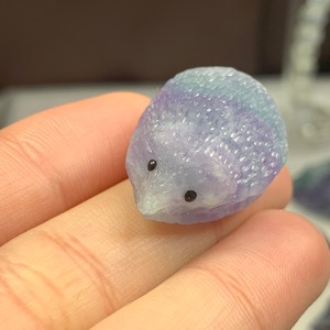 42色合い可愛いフローライトハリネズミさん