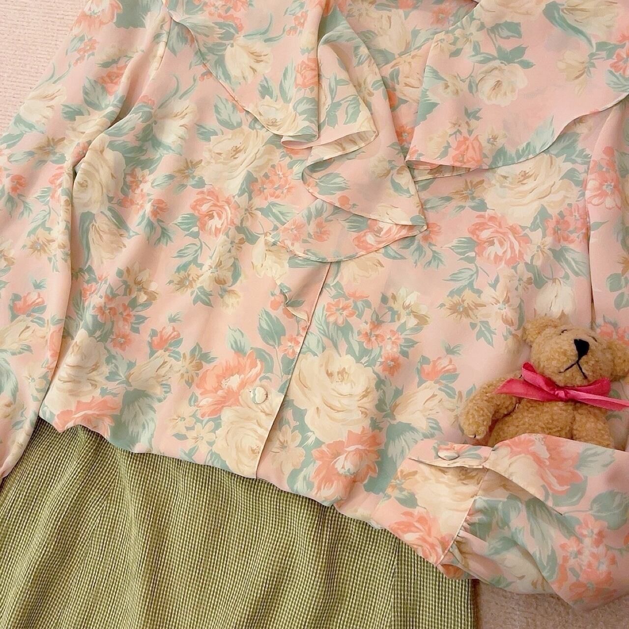 flower frill collar pink blouse