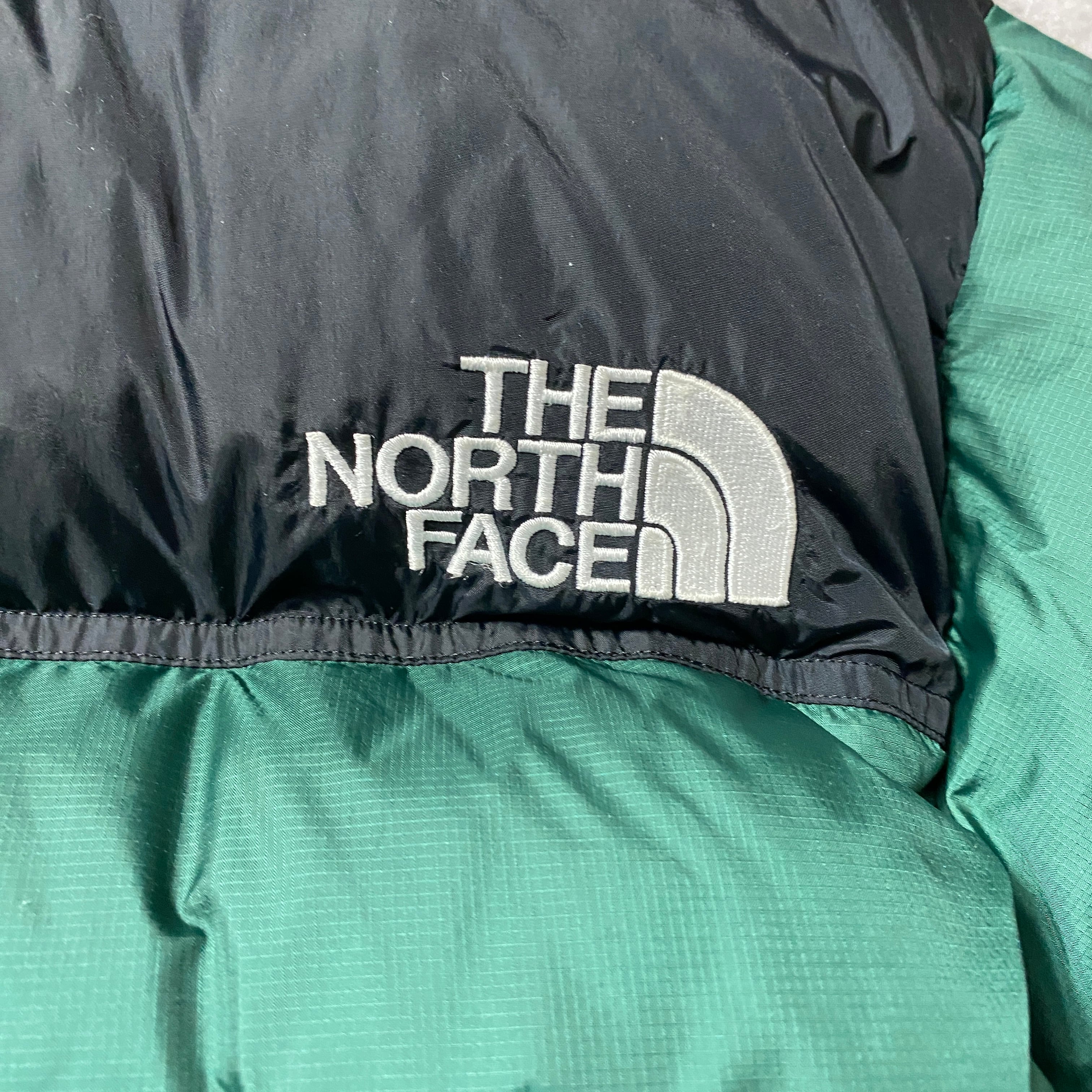 ノースフェイス ヌプシ L タグ付属 ナイトグリーン THE NORTH FACE