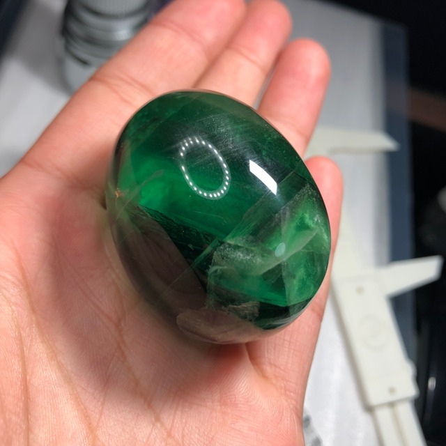 48 濃いグリーン フローライト卵