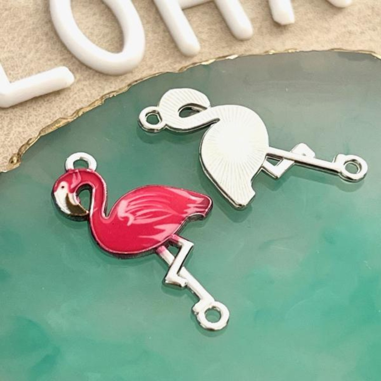 フラミンゴエナメル上下カンチャーム